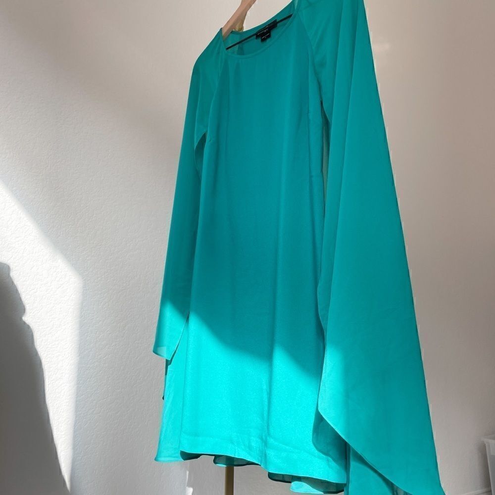 Marciano by Guess Sapphire Cape Cocktail Dress S NEW